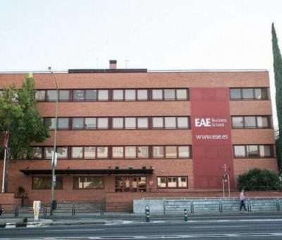 EAE Business School Barcelona se alía con Mattel y lanzan un Business Challenge para los futuros universitarios