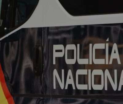 Policía